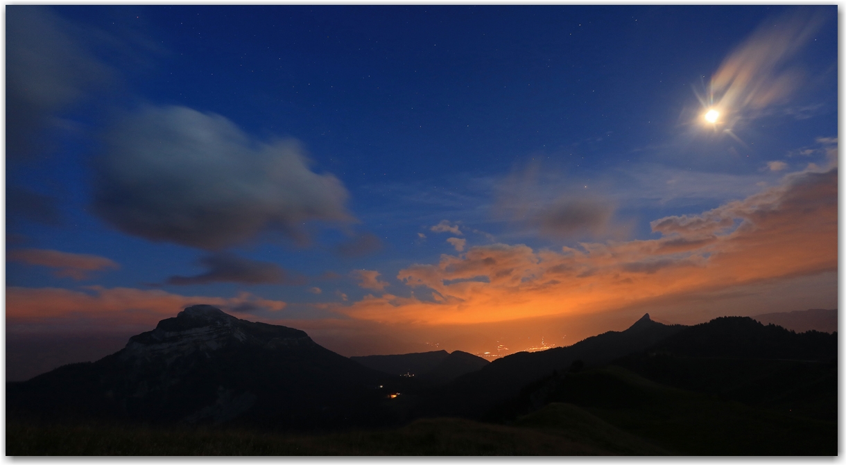 coucher de soleil au Charmant Som