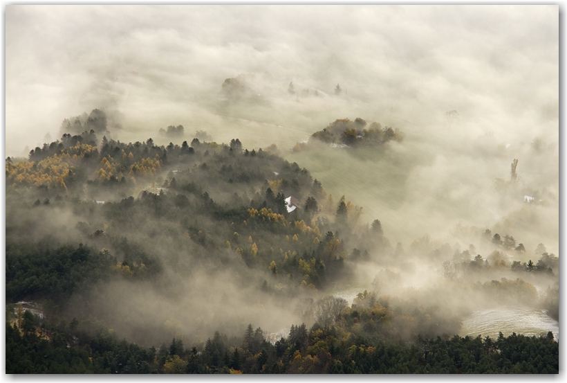 au-dessus des nuages...