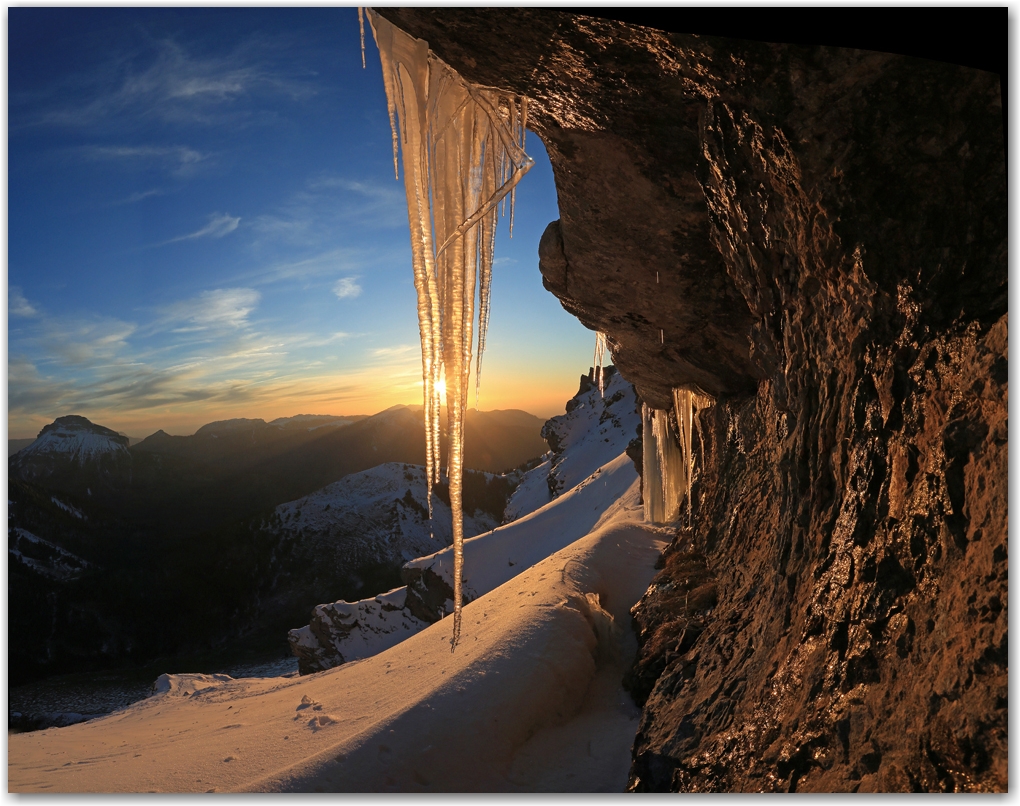 Une Dent de Crolles hivernale au printemps