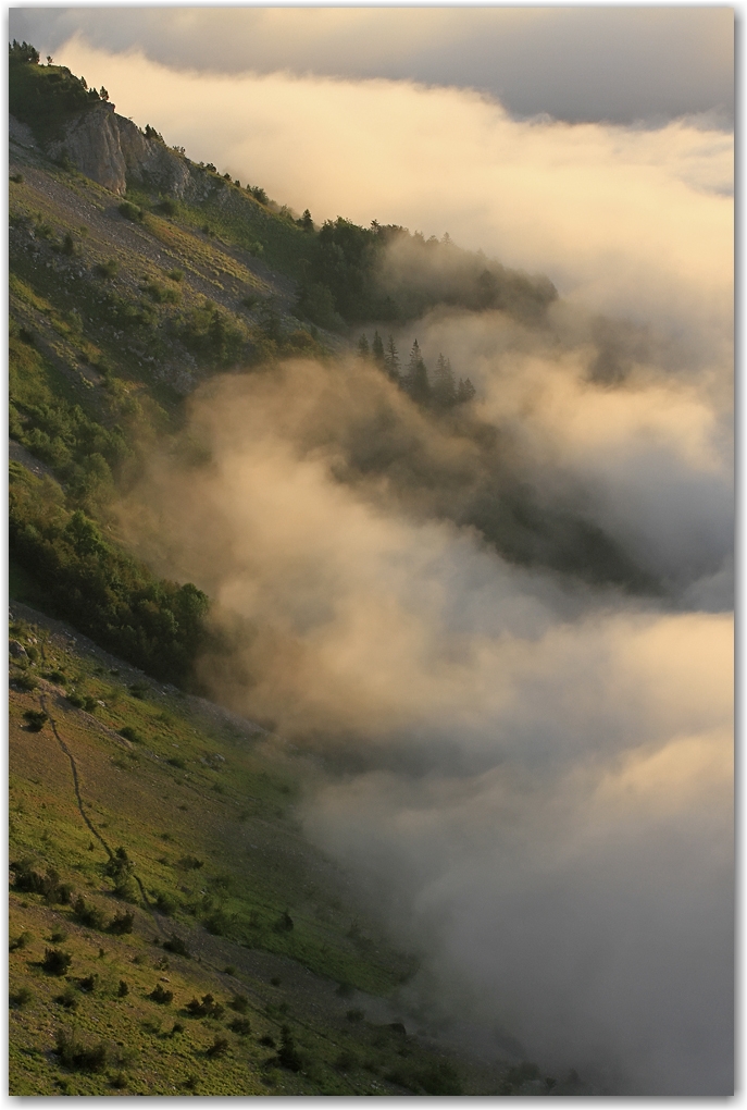 mer de nuages d'été