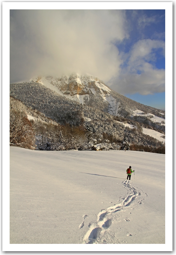 nuage sur la Dent de Crolles